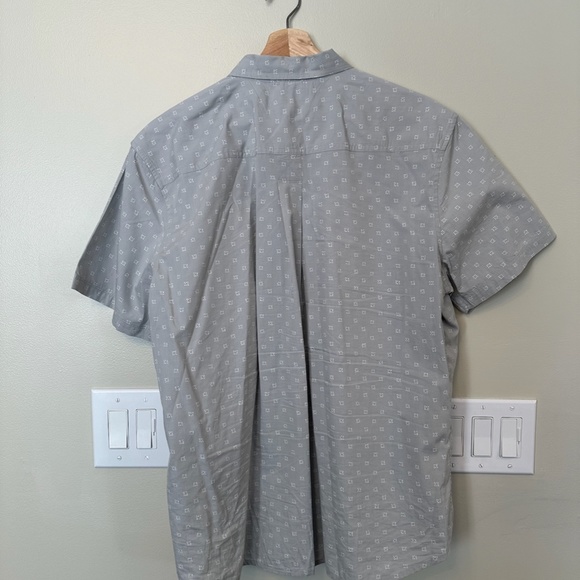 Eddie Bauer Mens Button Down Shirt XL - Picture 4 of 4